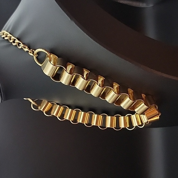 16" Gold Tone Cuban Chain Chunky Statement Link Necklace - Picture 3 of 6